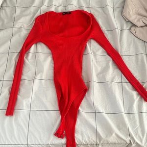 women’s red size small zara bodysuit